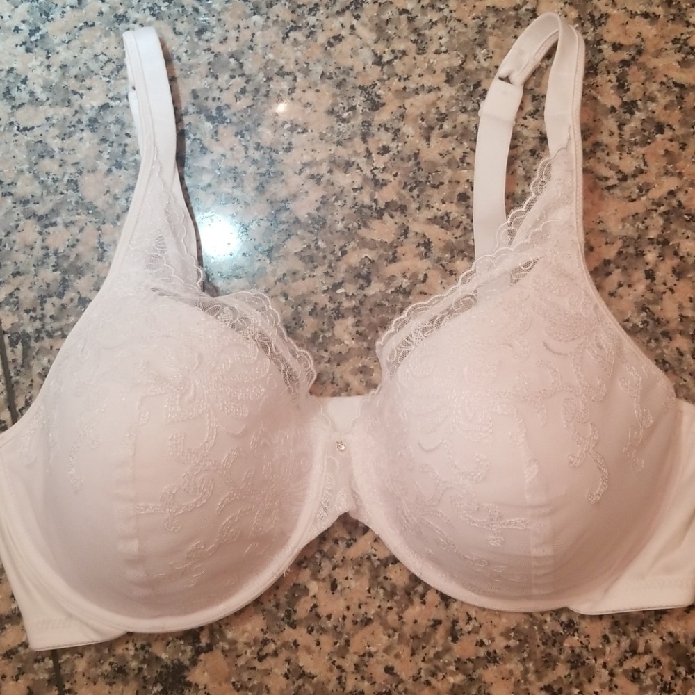 Playtex Comfortable